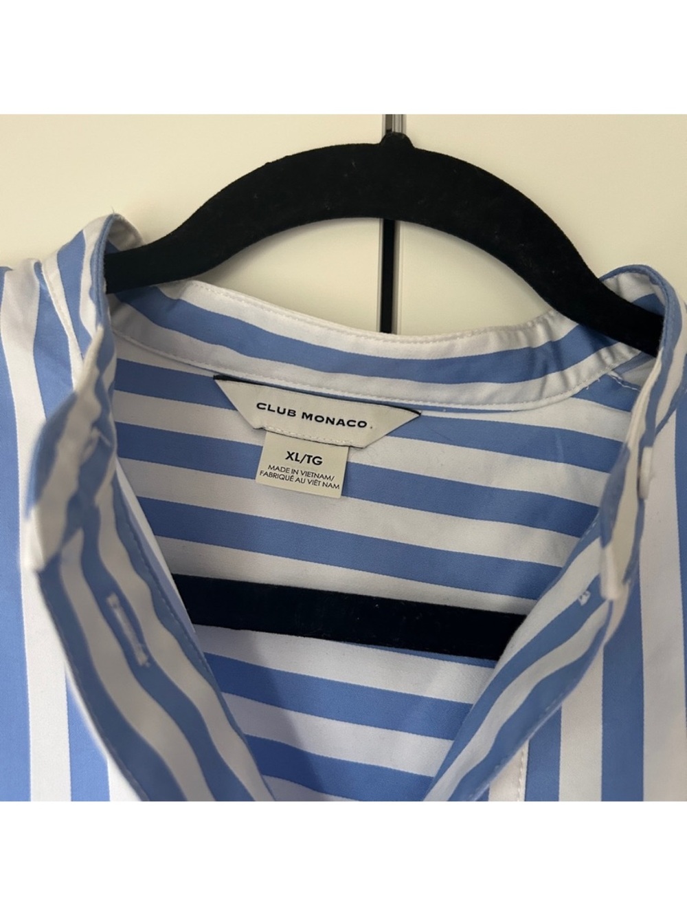 Club Monaco Light Blue and White Striped Shirt - Picture 5 of 6